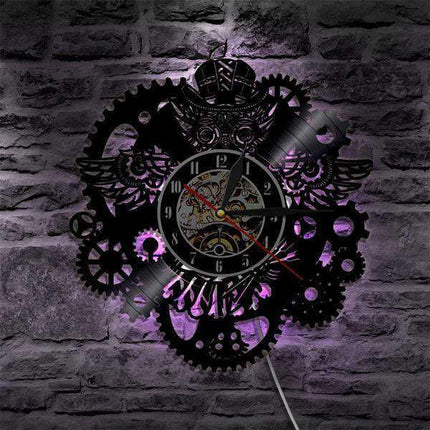 Steampunkowy zegar ścienny sowa z kół zębatych
