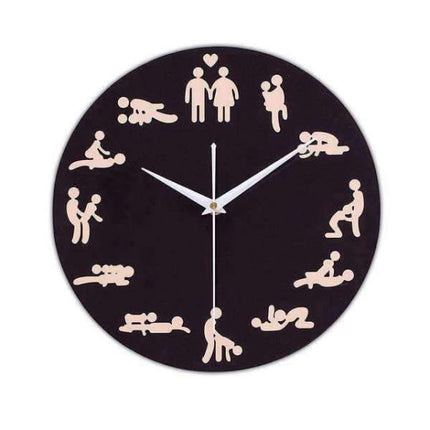 Zegar kamasutra z różowymi figurkami