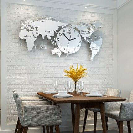 Czarny zegar ścienny naklejany mapa świata
