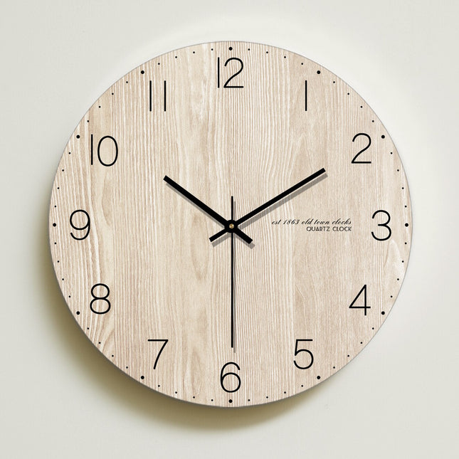 Prosty drewniany zegar ścienny klasyczny design