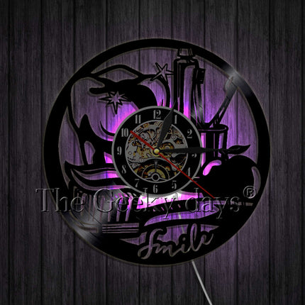 Zegar z płyty winylowej dla dentysty