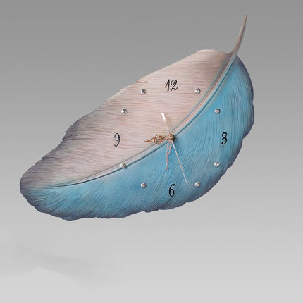 Zegar ścienny w kształcie pióra dekoracyjny