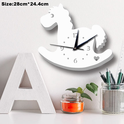 Biały zegar ścienny dla dzieci Rakieta