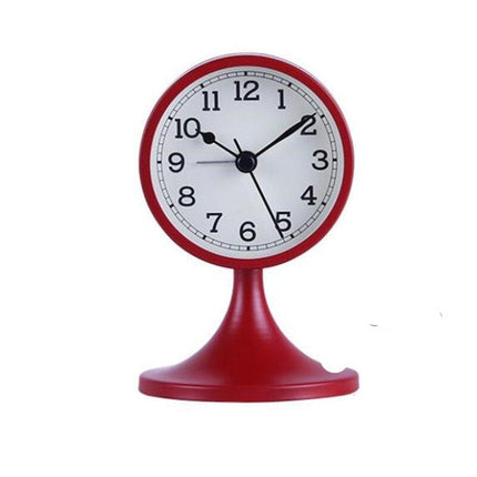 Klasyczny budzik stołowy w stylu retro