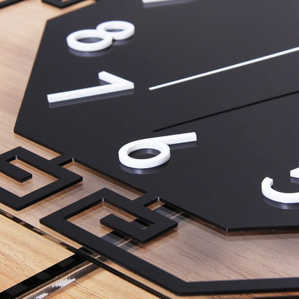 Ośmiokątny zegar ścienny w azjatyckim stylu