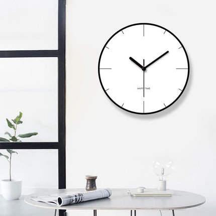 Minimalistyczny cichy zegar ścienny do salonu