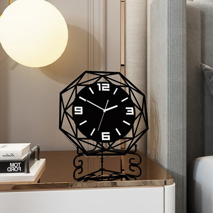 Designerski metalowy zegar stołowy loft