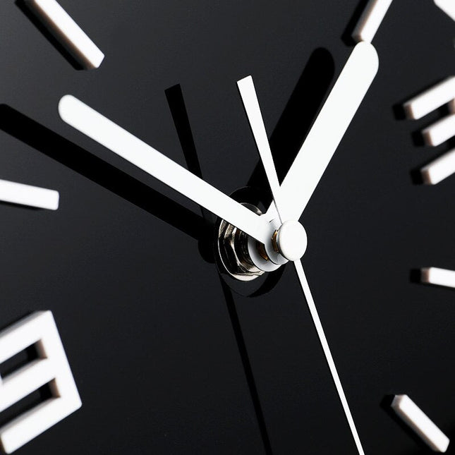 Designerski metalowy zegar stołowy loft