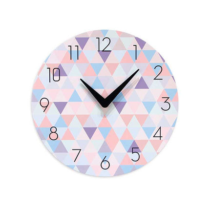 Nowoczesny zegar z geometrycznym wzorem