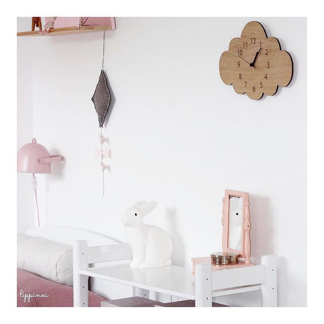 Drewniany zegar chmurka do pokoju dziecka