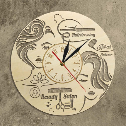 Drewniany zegar do salonu fryzjerskiego