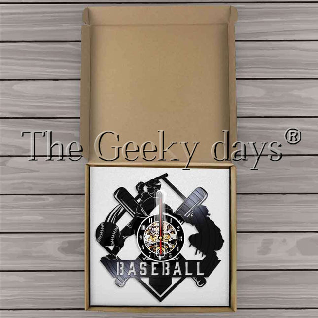 Zegar z płyty winylowej dla fana baseballu