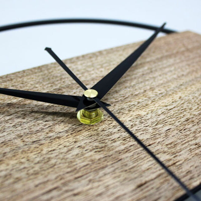 Zegar ścienny w stylu skandynawskim