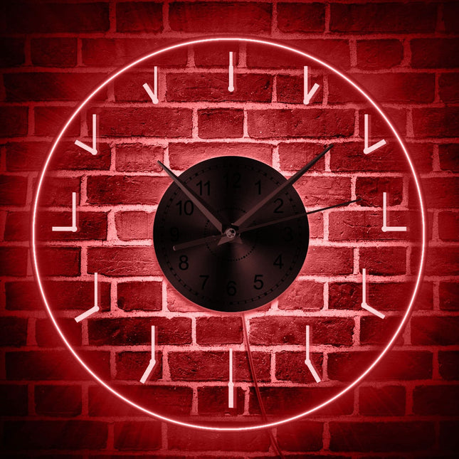 Minimalistyczny zegar ścienny z podświetleniem LED