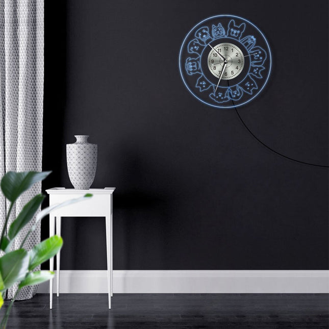 Podświetlany zegar ścienny z rasami psów