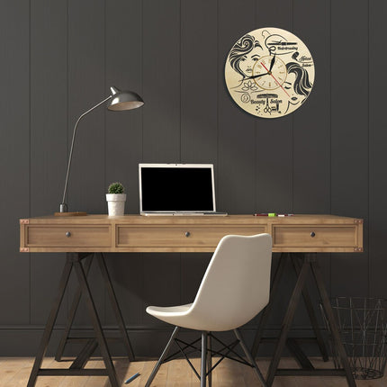 Drewniany zegar do salonu fryzjerskiego