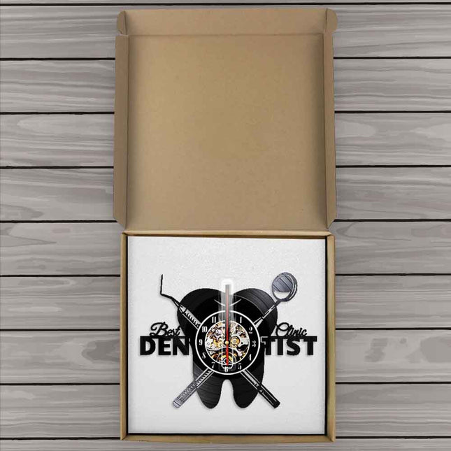 Zegar z płyty winylowej dla dentysty