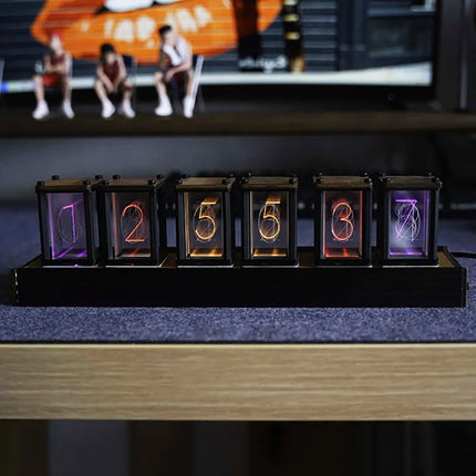 Zegar biurkowy retro z lampami Nixie