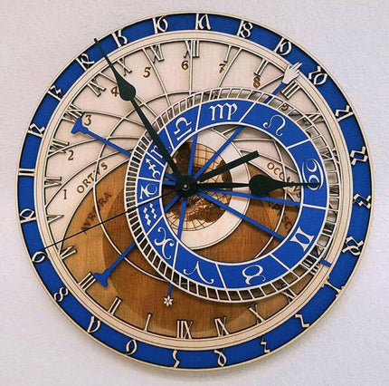 Niebieski drewniany zegar astronomiczny Praga
