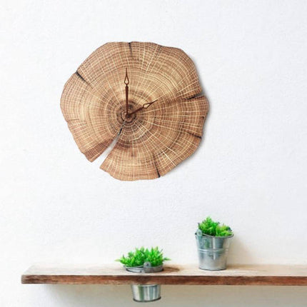 Zegar ścienny z plastra drewna