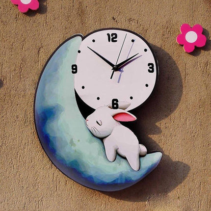 Drewniany zegar dziecięcy z królikiem