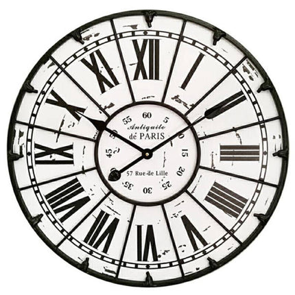 Duży biały zegar ścienny w stylu retro