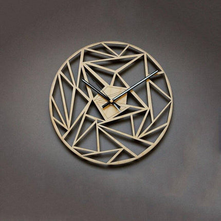 Drewniany ażurowy zegar ścienny geometryczny