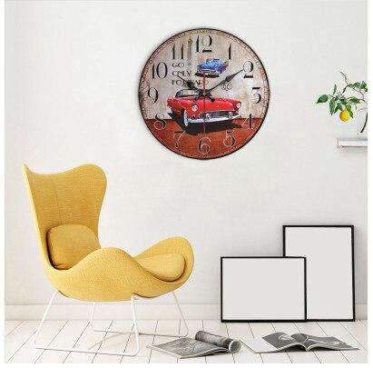 Zegar ścienny retro z czerwonym samochodem